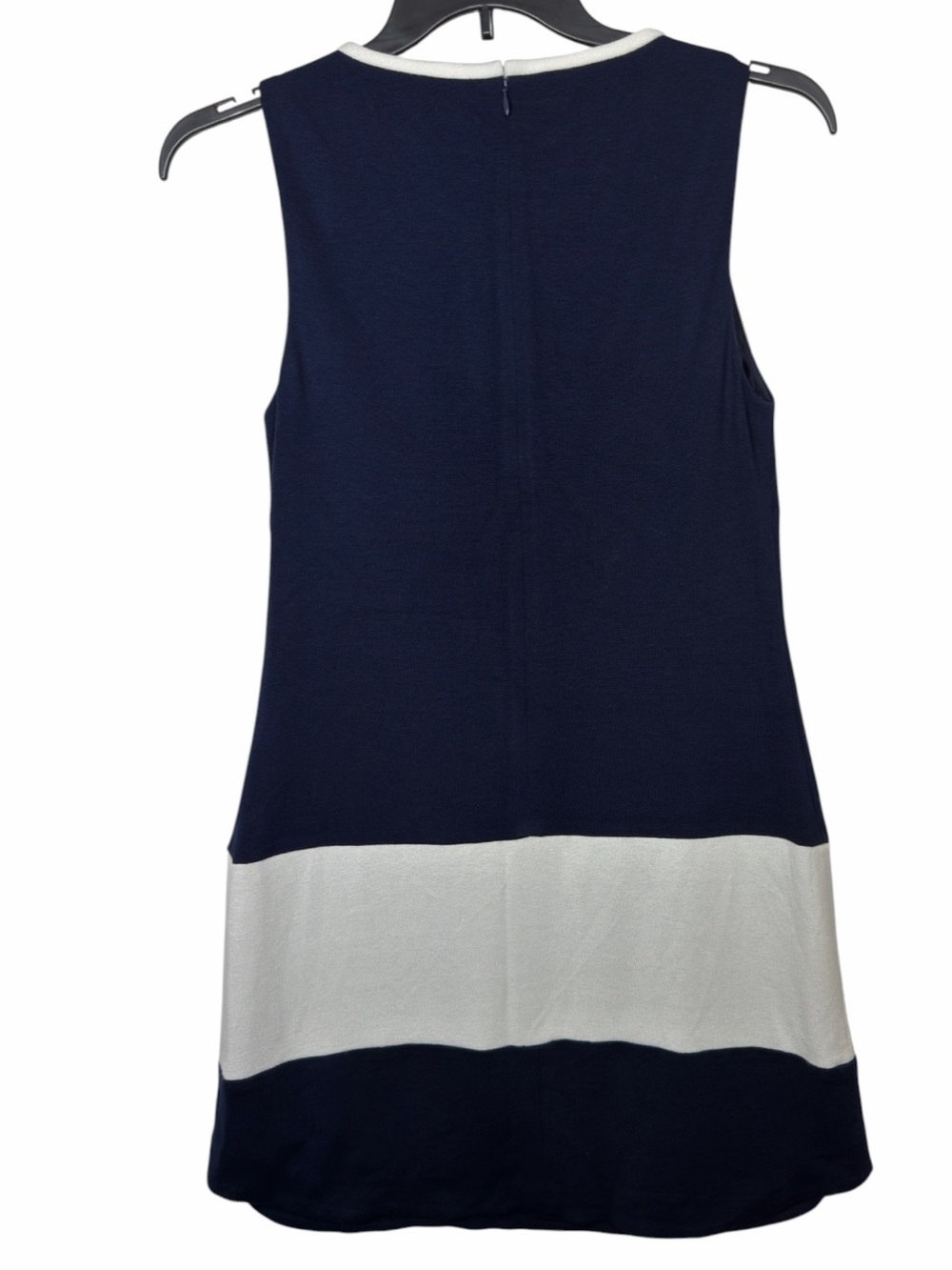 Trina Turk NWOT Navy Blue and White Colorblock  Sleeveless Shift Dress. Size 8. - Picture 13 of 15